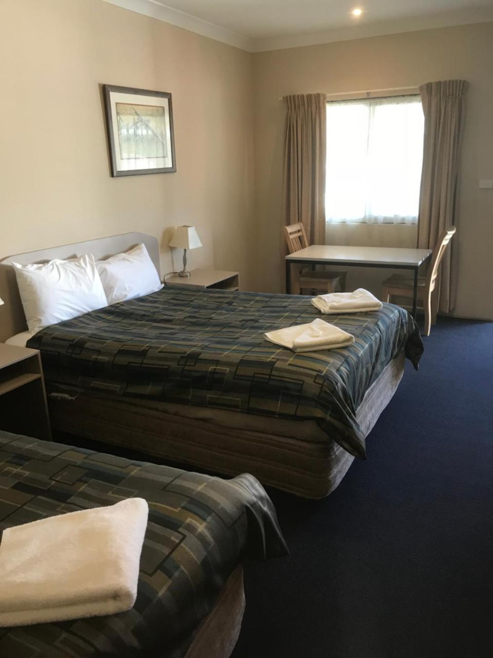 The Bakehouse Motel Goulburn Exteriör bild
